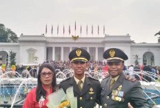 Potret Kebersamaan Letda Oktavianus Sogalrey dan Vicky Ongen Sogalrey Sebelum Tewas Diserang OKB Papua, Cek Profil Lengkap sang Anak