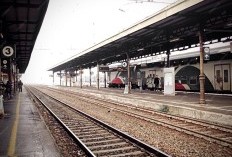 Sudah Ada Sejak Tahun 1878, Stasiun Semut di Surabaya Jadi Warisan Budaya dari Zaman Kolonial, Ternyata Ini Asal-Usulnya