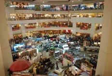 Terakhir Diskon Hingga 50 Persen? Inilah 4 Mall Mewah di Ambon yang Jadi Pusat Perbelanjaan Konglomerat dan Para Sultan, Ibu dan Bapakmu Nongkrong di Sini?