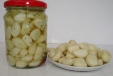 16 Kebaikan Bawang Putih, Lebih Dari Sekedar Bahan Masakan: Simak Cara Membuat Acar Bawang Putih