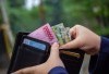 HORE! Berikut Daftar Penerima Bansos Reguler dan Non Reguler Cair Hari Ini Cek Langsung Lewat PT Pos Indonesia dan KKS